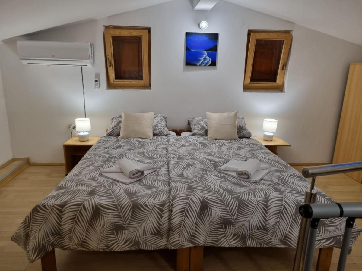 Apartments Casia Baška Eksteriør billede