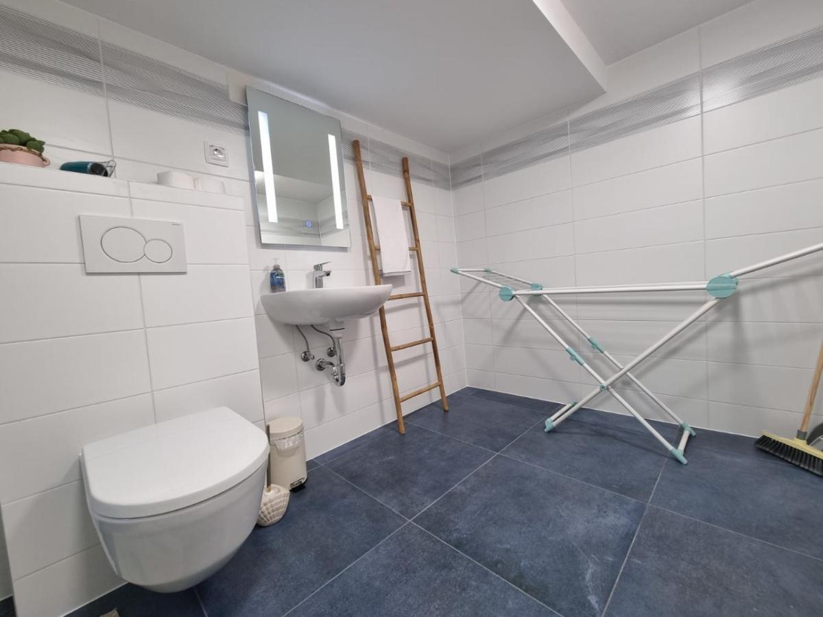 Apartments Casia Baška Eksteriør billede