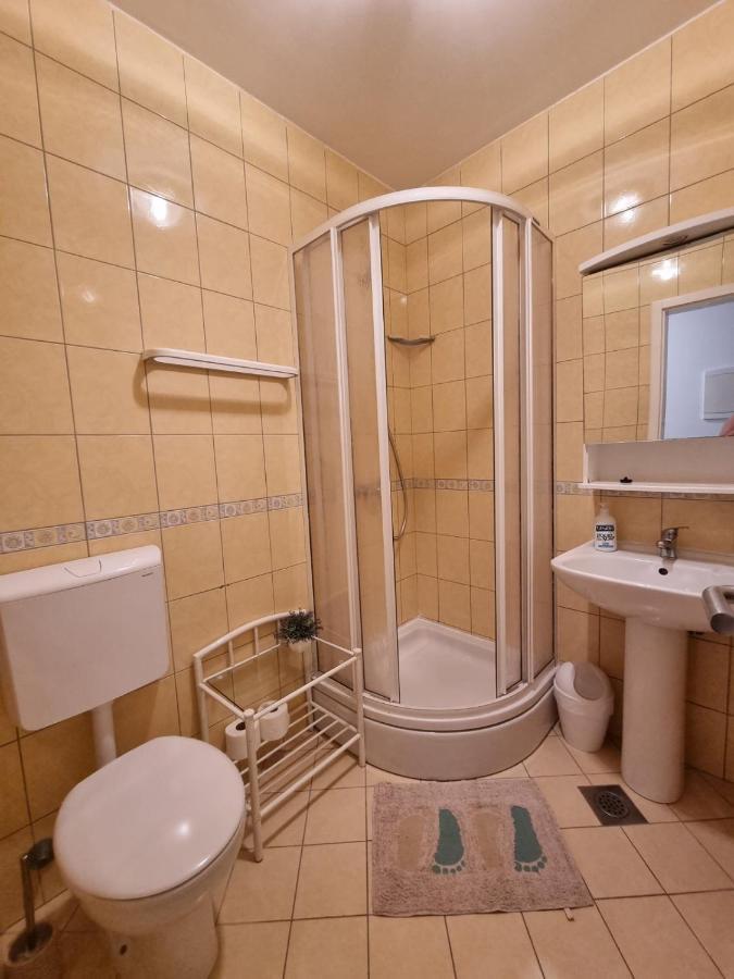 Apartments Casia Baška Eksteriør billede